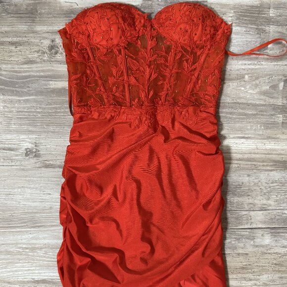 Dresses & Skirts - Short reddish-burn orange dress--size 2